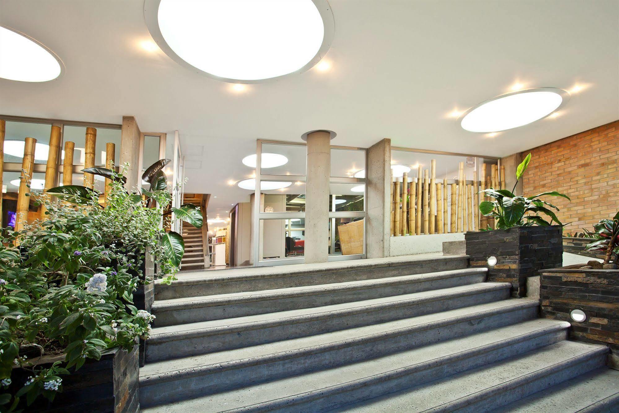 Estelar Apartamentos Aeropuerto Богота Экстерьер фото