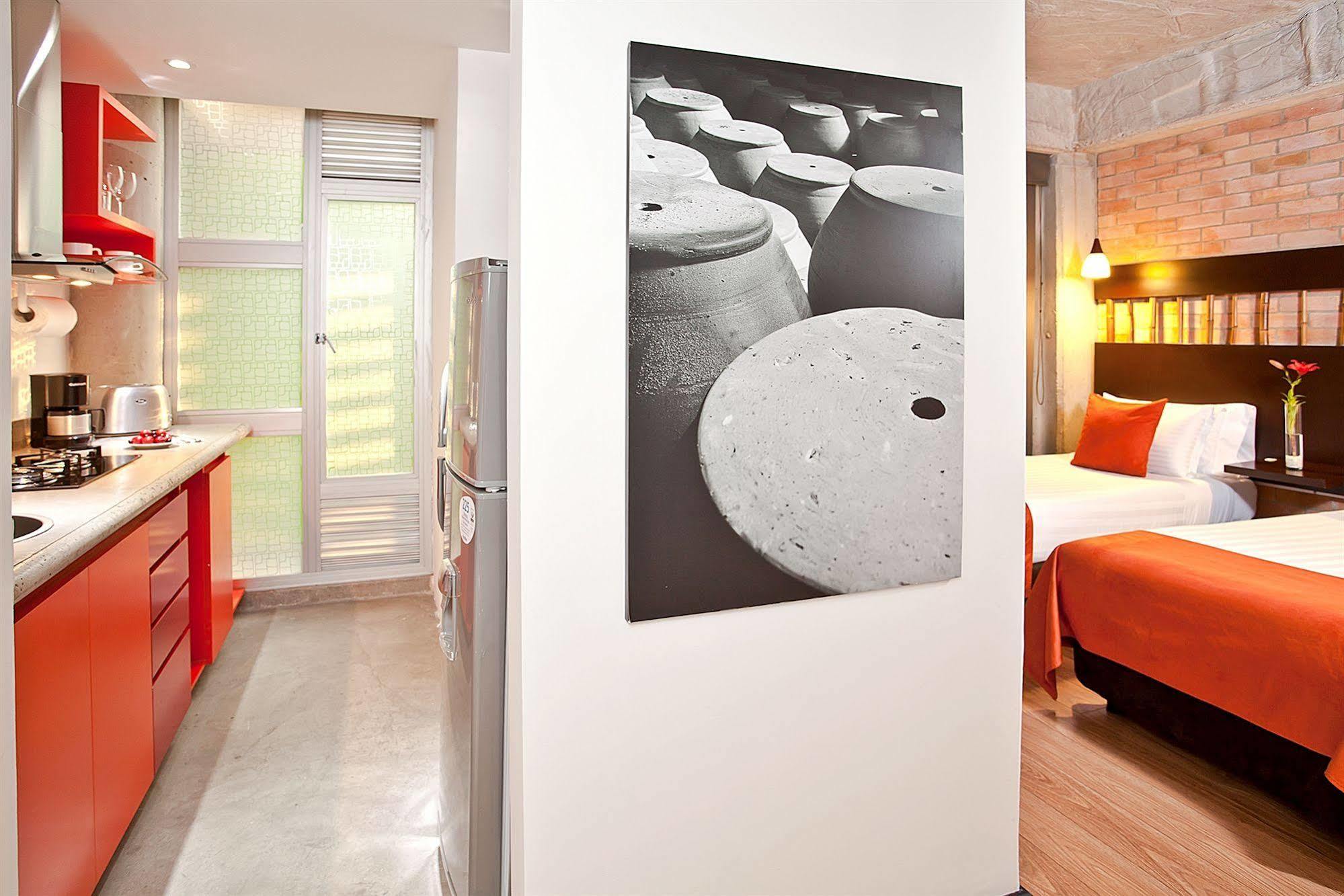 Estelar Apartamentos Aeropuerto Богота Экстерьер фото
