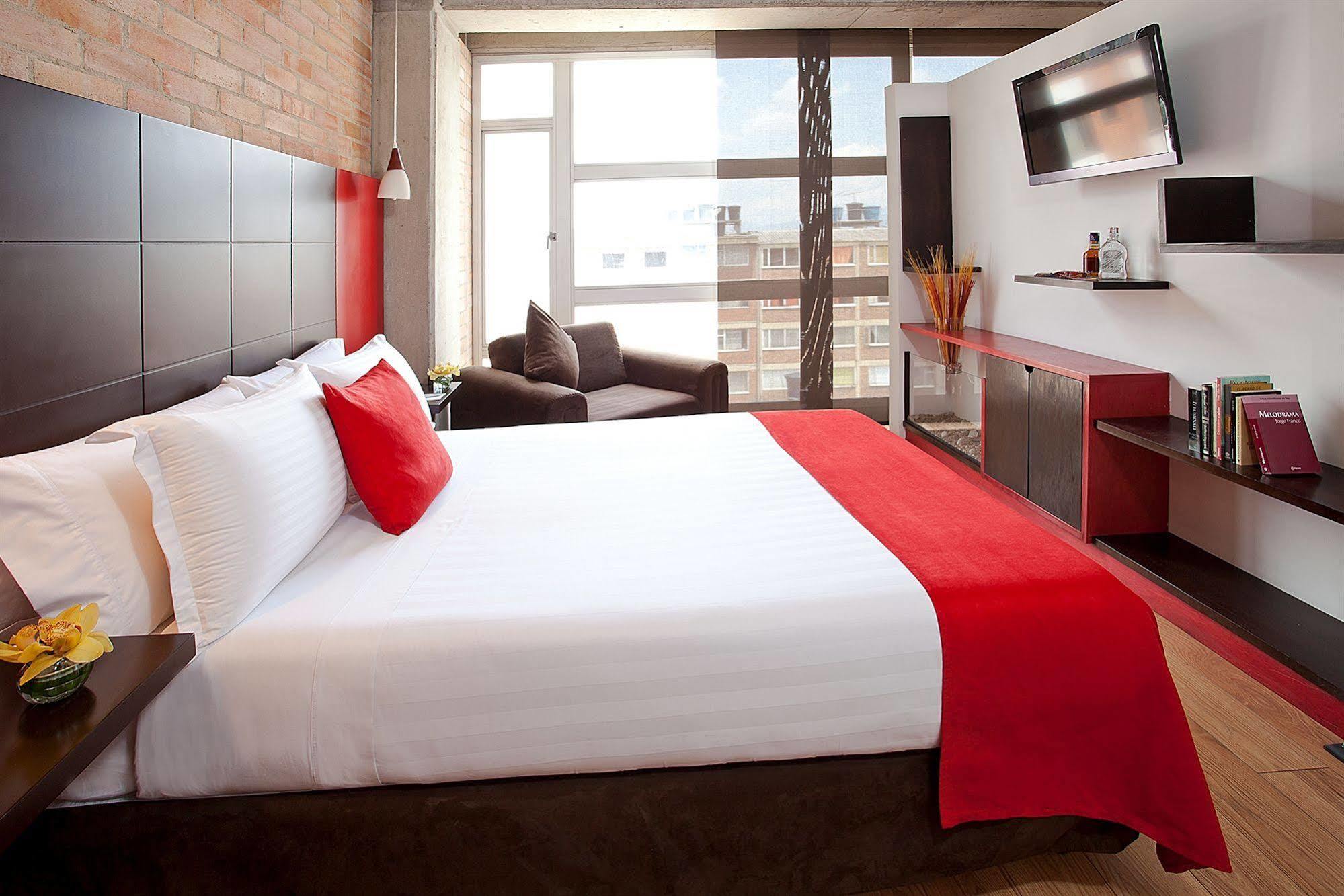 Estelar Apartamentos Aeropuerto Богота Экстерьер фото